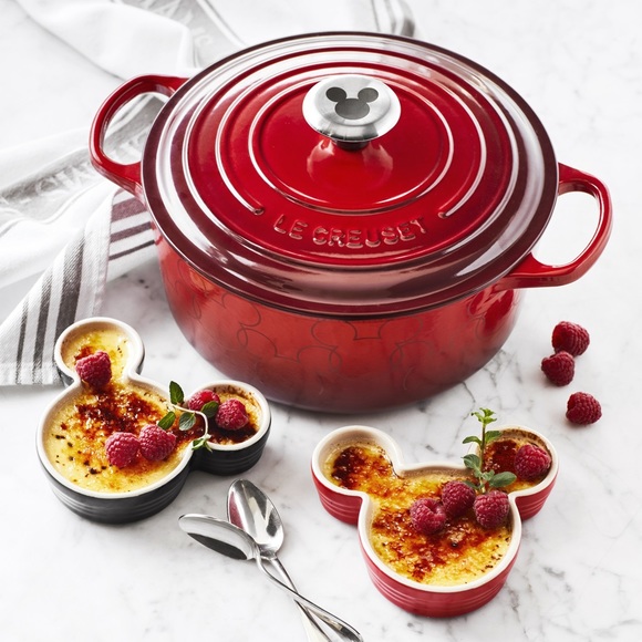 Le Creuset Dining Williams Sonoma Le Creuset Disney Mickey Mouse